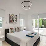 Adela Coral-bay 3b, Private Pool, Seaside