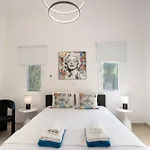 Villa Adela Coral-bay 3b, Private Pool, Seaside Peyia
