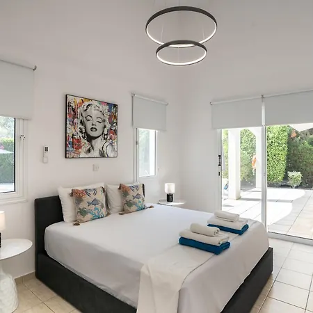 Adela Coral-bay 3b, Private Pool, Seaside