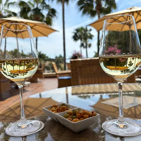 Adela Coral-bay 3b, Private Pool, Seaside Villa Peyia