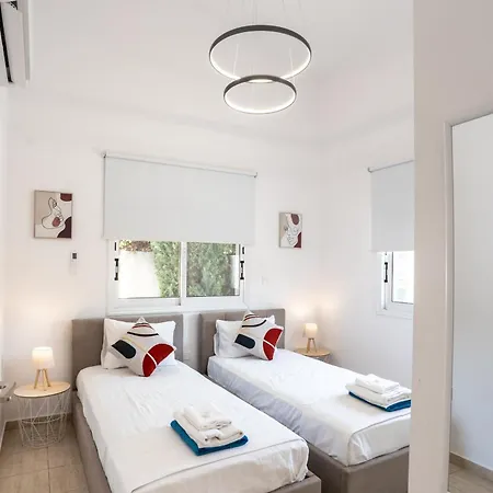 Adela Coral-bay 3b, Private Pool, Seaside Villa *